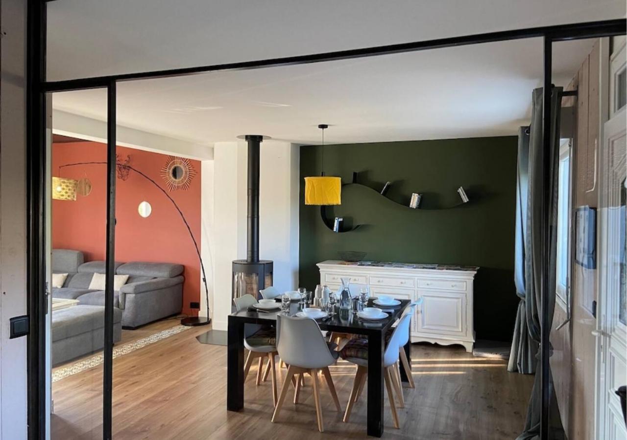 Villa Au bord de la piscine au sud d'Angers à Saint-Jean-des-Mauvrets Extérieur photo